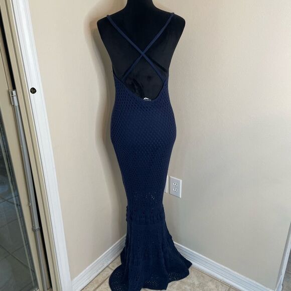 Venus blue crochet maxi dress large - Picture 7 of 9